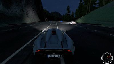 疯狂赛车场.jpg 疯狂赛车场.jpg