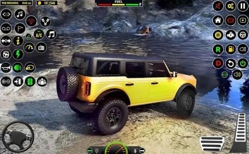 越野吉普车驾驶.jpg 越野吉普车驾驶.jpg